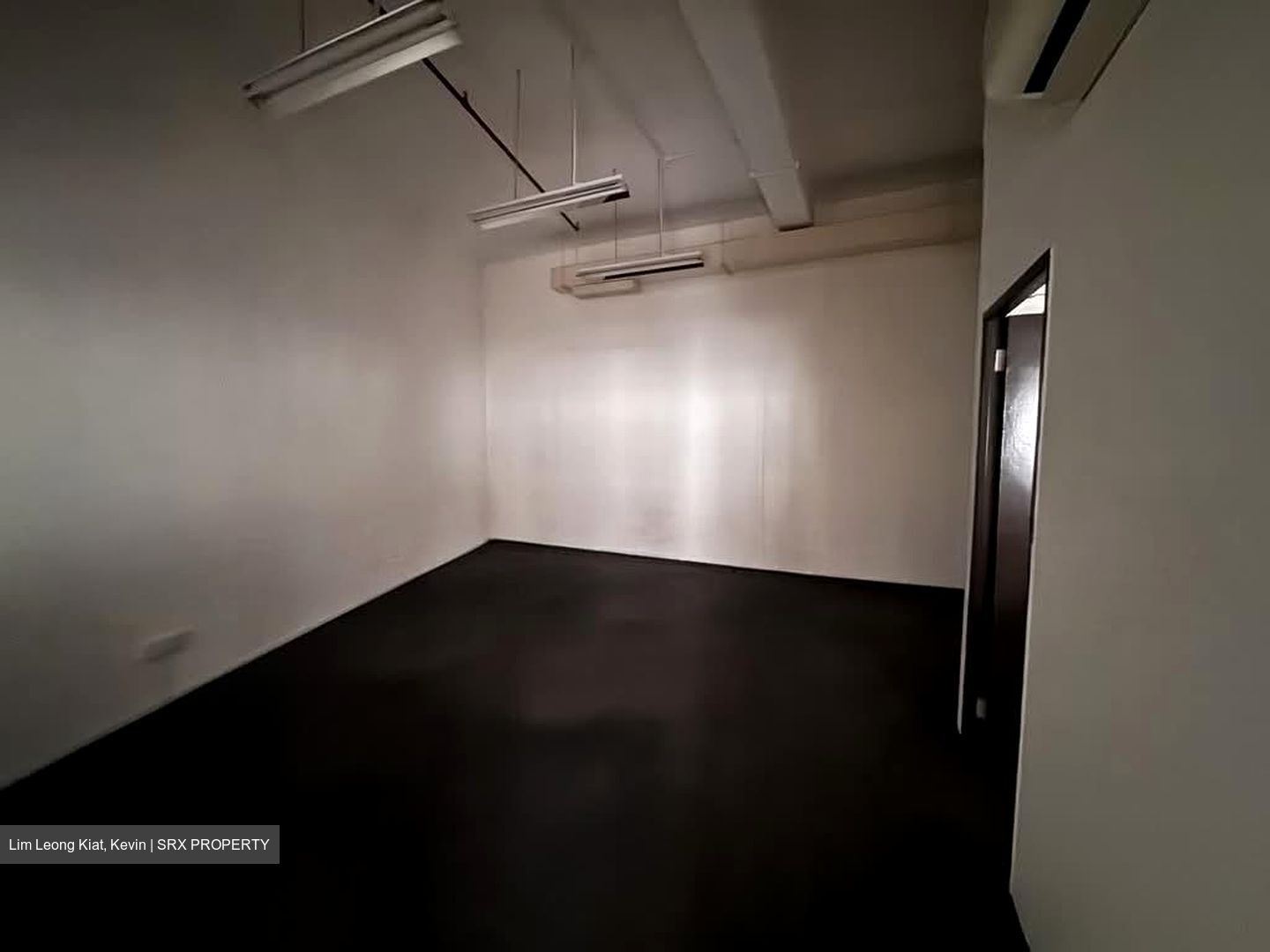 Jackson Design Hub (D19), Factory #563205341